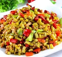 Minced Pork with Sour Beans