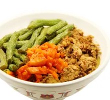 Braised Beans with Braised Pork Rice