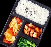 Spicy Bamboo Shoot Braised Pork Rice