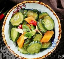 Crisp Cucumber Salad