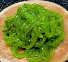 Refreshing Sea Grass Salad