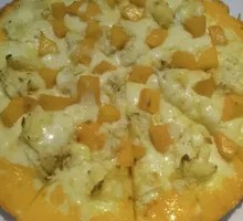 Fresh Mango Pizza