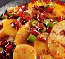 Spicy Potatoes in Dry Pot