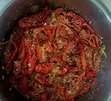 Spicy Large-Portion Crawfish Stir-Fry