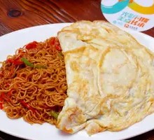 Stir-Fried Instant Noodles