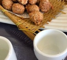 Crispy Fried Meatballs