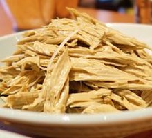 Scallion-flavored Black Fungus Noodles