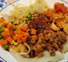 Tomato and Egg Oil-Poured Noodles