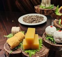 Beijing Eight Delicacies