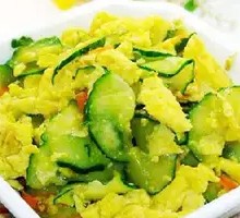 Cucumber and Egg Fried Rice