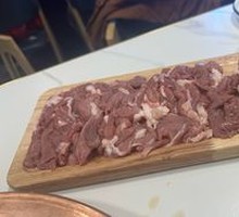 Hand-Cut Premium Lamb Tenderloin