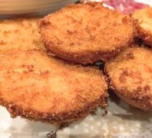 Fried Steamed Bun with Stinky Tofu
