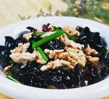 Scallion and Garlic Black Fungus