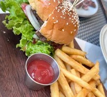 Fengdu Jiahe Special Burger