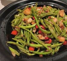 Braised Tofu Noodles in Clay Pot