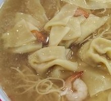 Hong Kong Style Fresh Shrimp Wonton Noodles