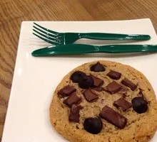 American Chocolate Chunk Cookie Flavor Biscuit