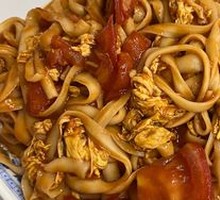Tomato and Egg Fried Noodles