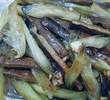 Fried Tofu with Celery