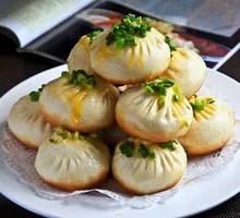 Crispy Pan-Fried Buns