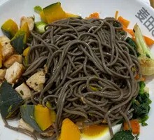 Cajun Chicken Leg Buckwheat Noodles