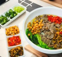 Xiaoxiang Fresh Beef Noodles