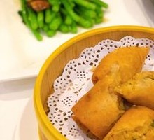 Hu Rongquan Spring Rolls
