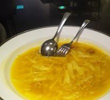 Saffron-Infused Chestnut Cabbage