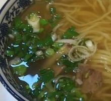 Sour Cabbage Beef Noodles