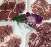 Fresh Hand-Cut Lamb Shank