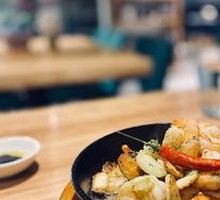 Spanish Garlic Shrimp in Olive Oil