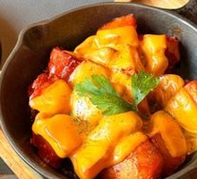 Rioja-Flavored Spicy Sauce Potatoes