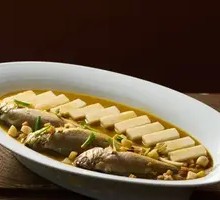 Taizhou rice cake with braised yellow croaker
