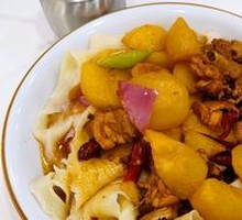 Signature Big Chicken Noodle Stir-fry