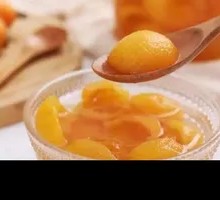 Homemade Rock Sugar Apricot Tins