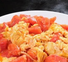 Scrambled Eggs with Tomatoes