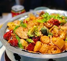 Herb-Flavored Spicy Hot Pot