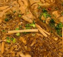 Clam and Taizhou Tofu Noodles Stir-fry