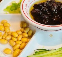 Grandpa's Zhajiang Noodles