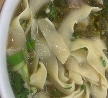 Sour Cabbage Beef Noodles