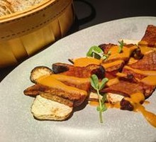 Charcoal-Grilled Water Chestnut and Beef Liver Mushroom