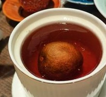 Candied Tangerine Steamed Meat Tea Paste Soup