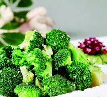 Stir-Fried Broccoli