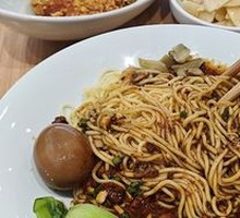 Noodles with Pork Sauce