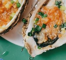 Garlic Steamed Oysters