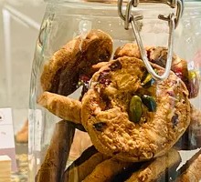 Cranberry White Chocolate Cookie