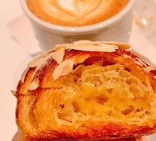 Almond Croissant