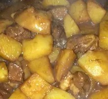 Braised Pork with Potatoes