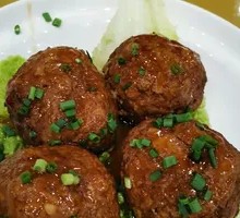 Braised Pork Meatballs