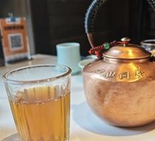 Pear Soup with Small吊